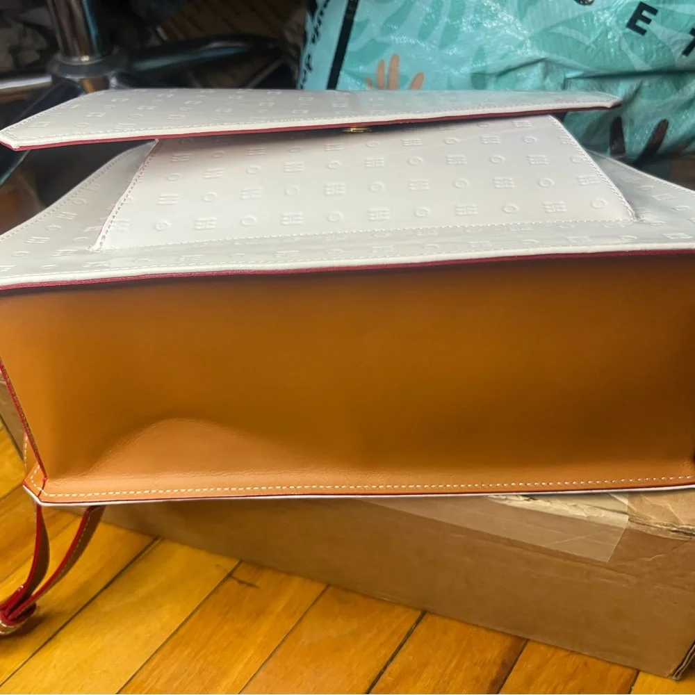 Arcadia Italian patent leather satchel bag white NWT retail $498 - Picture 16 of 16